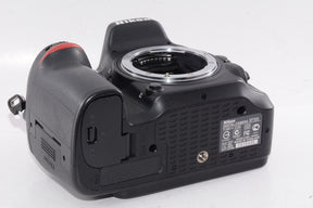 【外観特上級】Nikon デジタル一眼レフカメラ D7100 ボディー D7100