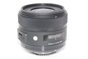 【外観特上級】SIGMA 単焦点レンズ Art 30mm F1.4 DC HSM ニコン用 APS-C専用