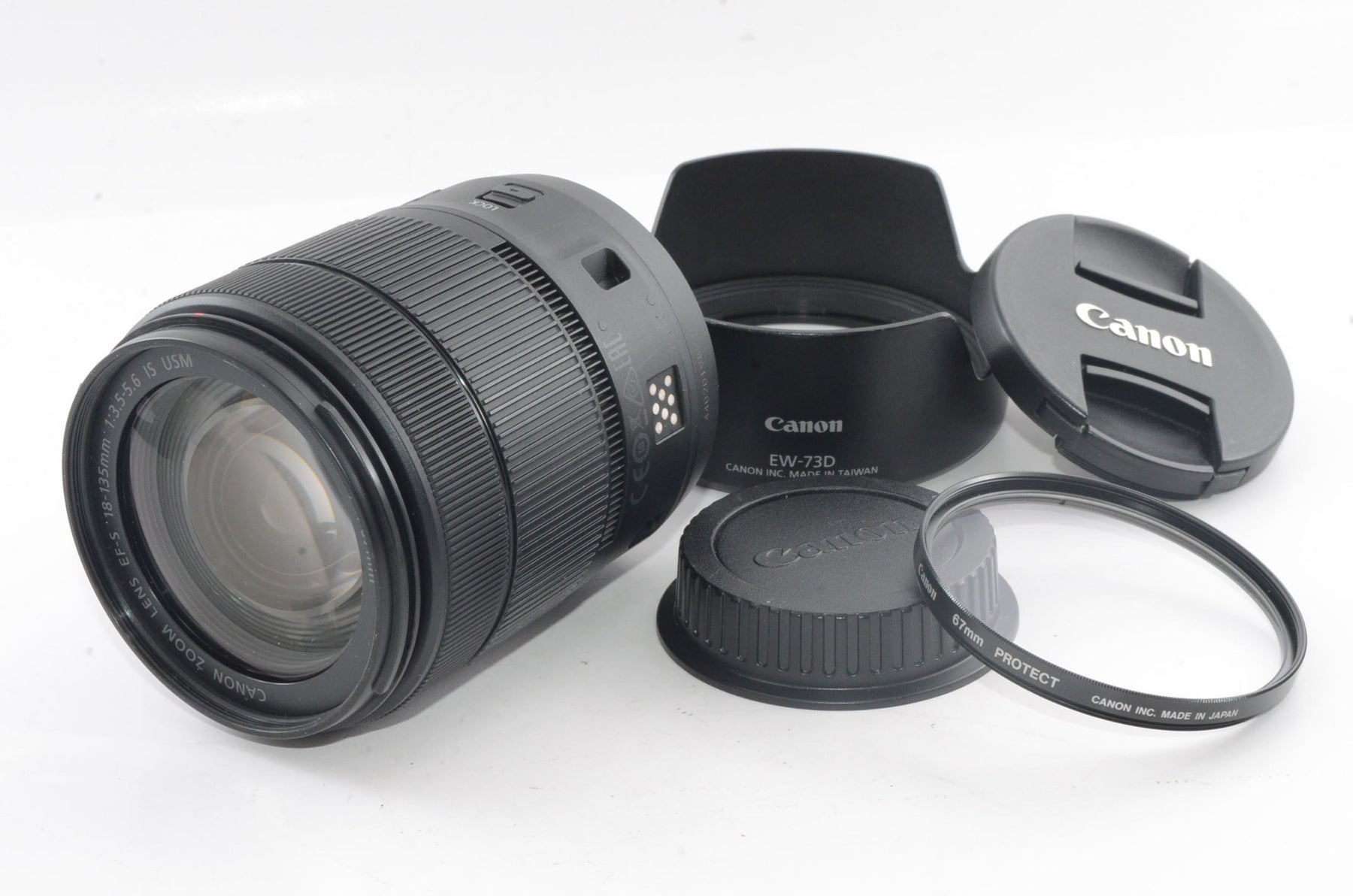 【外観並級】Canon 標準ズームレンズ EF-S18-135㎜ F3.5-5.6 IS USM APS-C対応