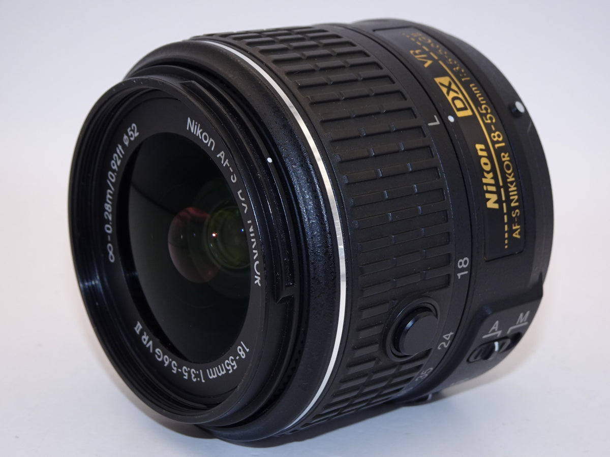 【外観特上級】Nikon 標準ズームレンズ AF-S DX NIKKOR 18-55mm f/3.5-5.6G VR II