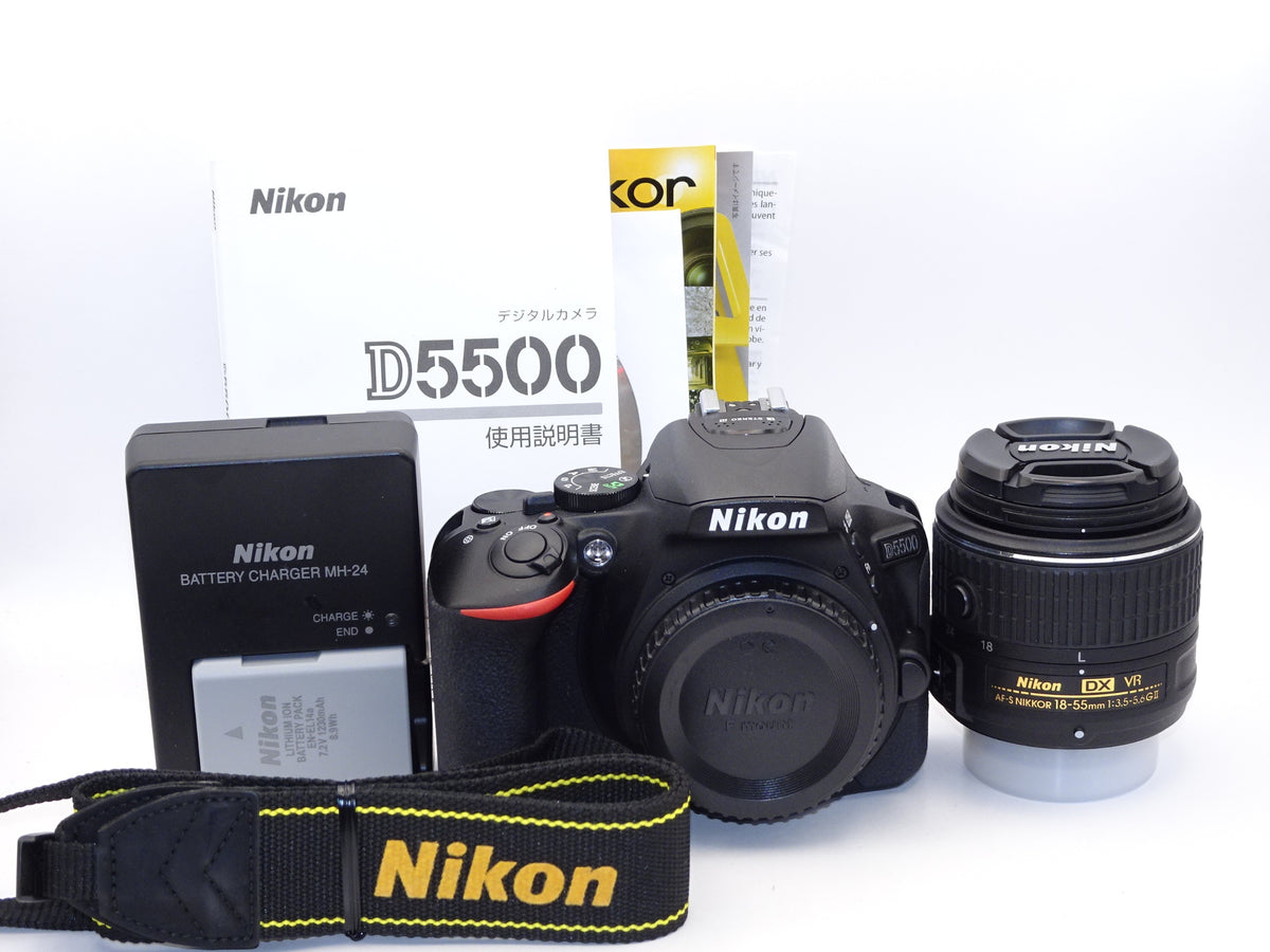 【外観特上級】Nikon デジタル一眼レフカメラ D5500 18-55 VRII レンズキット ブラック 2416万画素 3.2型液晶 タッチパネル D5500LK18-55BK