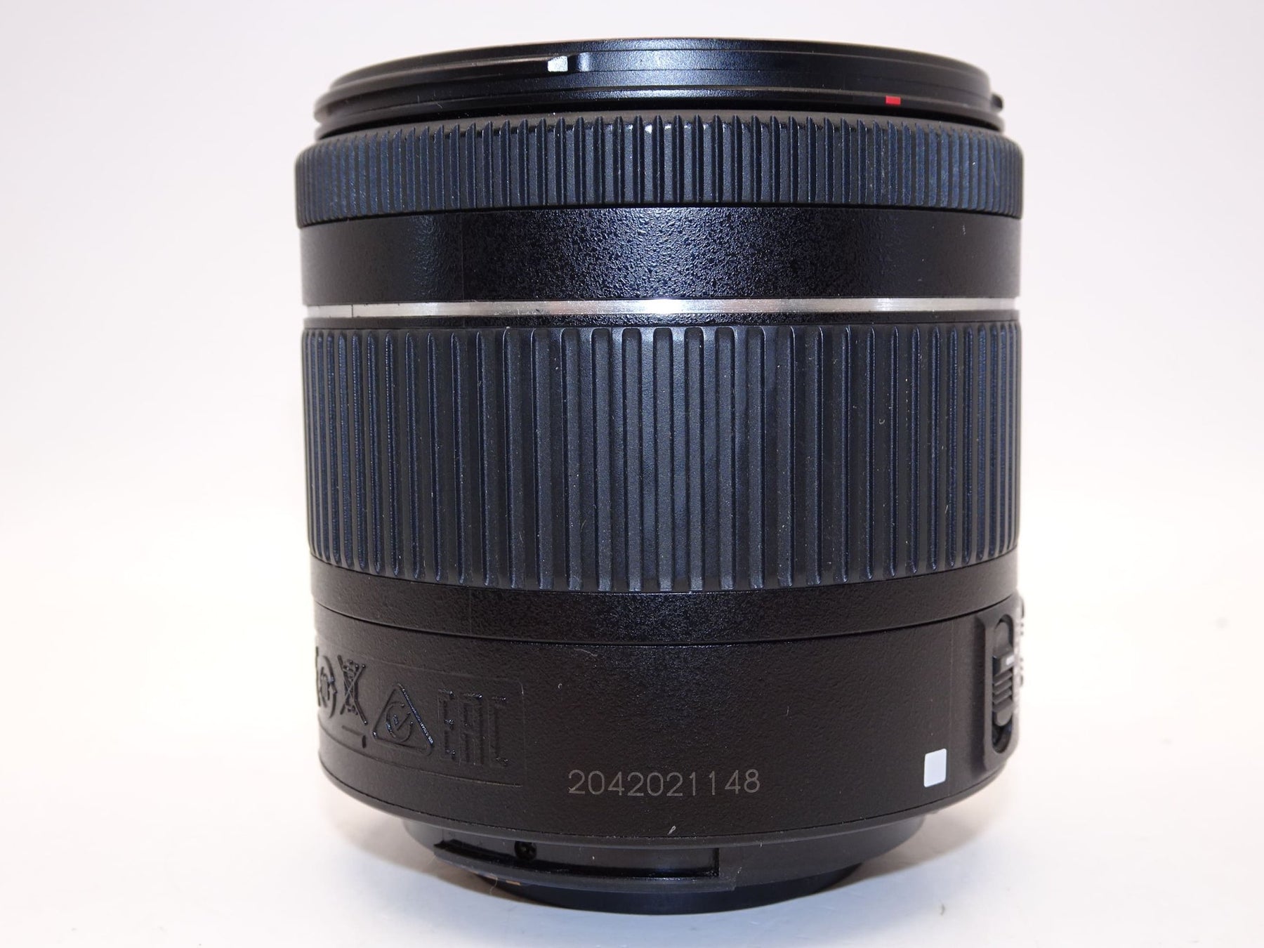 【外観並級】Canon 標準ズームレンズ EF-S18-55mm F4.0-5.6IS STM
