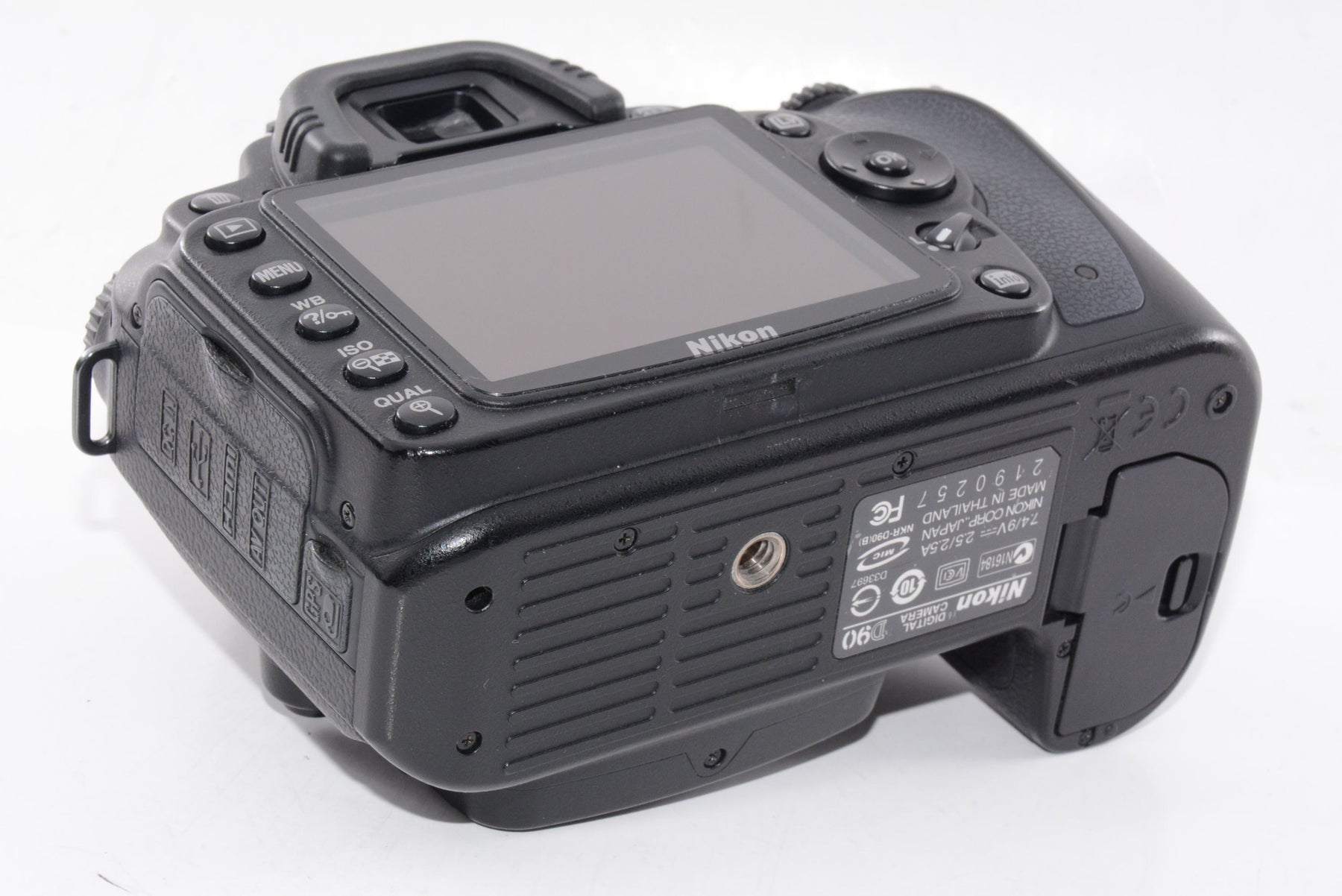 【外観並級】Nikon デジタル一眼レフカメラ D90 AF-S DX 18-105 VRレンズキット D90LK18-105
