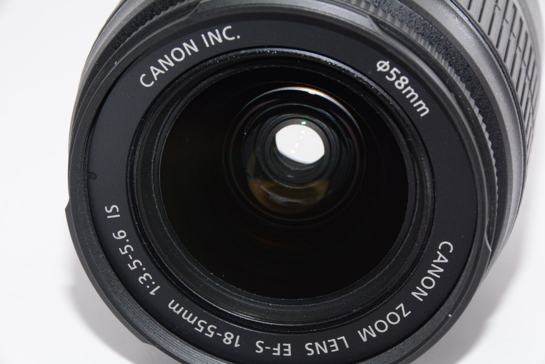 【外観特上級】Canon 標準ズームレンズ EF-S18-55mm F3.5-5.6 IS