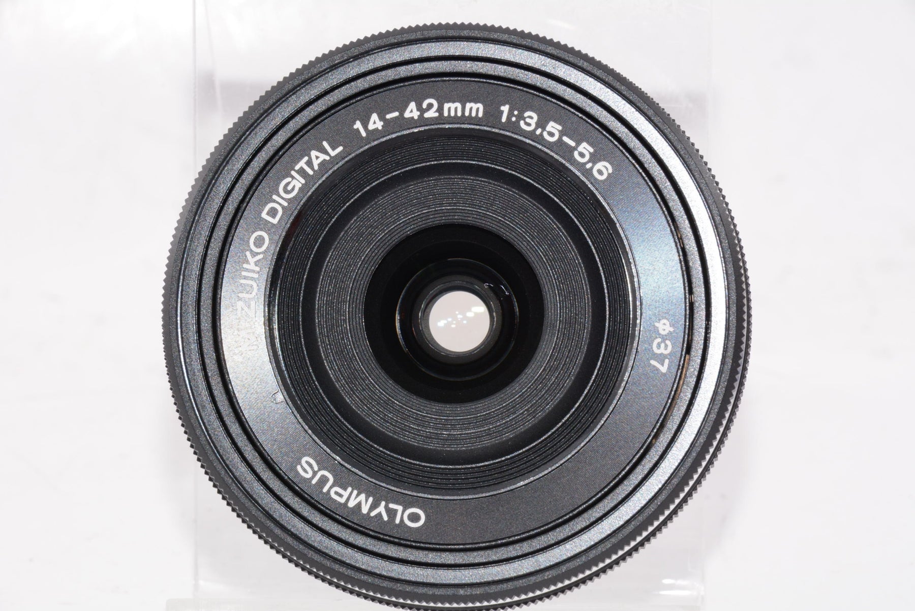 【外観特上級】OLYMPUS 電動式パンケーキズームレンズ M.ZUIKO DIGITAL ED 14-42mm F3.5-5.6 EZ BLK
