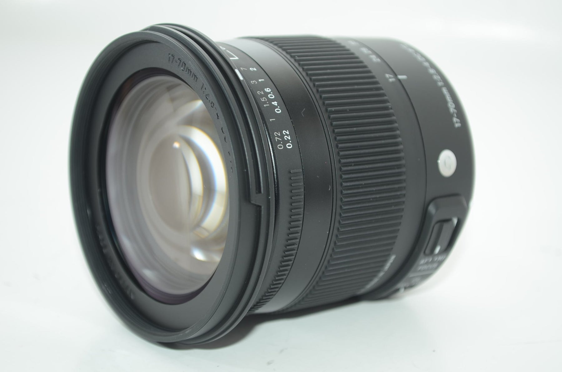 【外観特上級】SIGMA ズームレンズ Contemporary 17-70mm F2.8-4 DC MACRO OS HSM キヤノン用 APS-C専用 884543