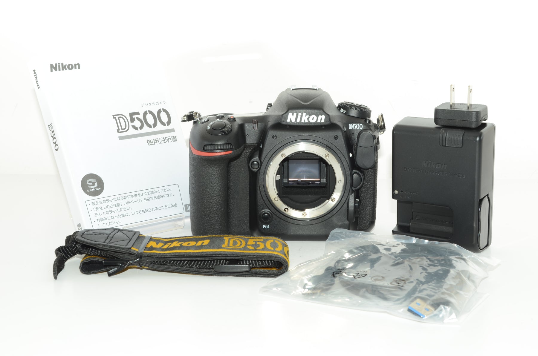 外観特上級】Nikon デジタル一眼レフカメラ D500 ボディ