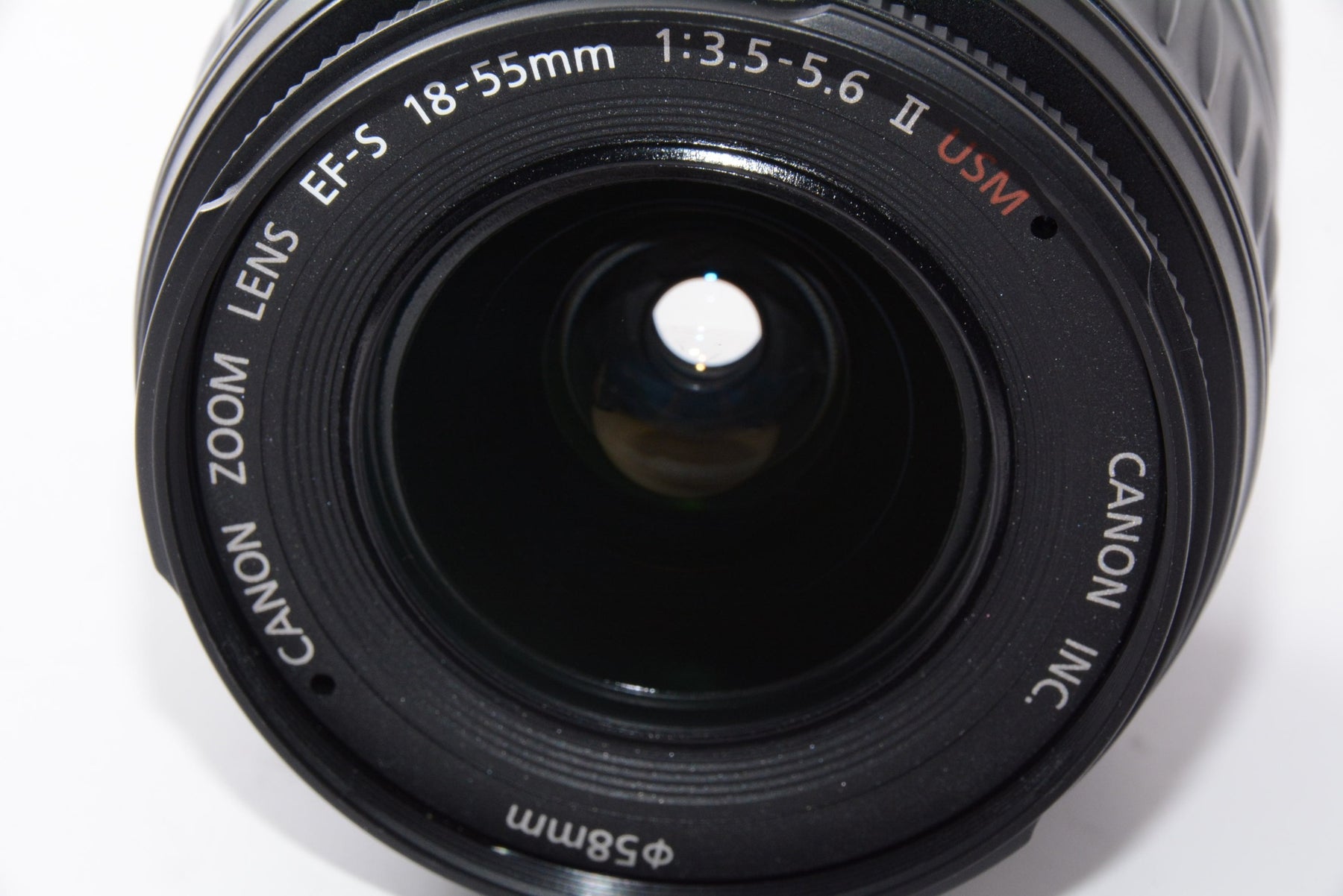 【外観特上級】Canon 標準ズームレンズ EF-S18-55mm F3.5-.5.6 IS II