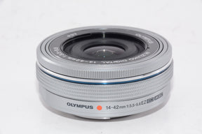 【外観特上級】OLYMPUS M.ZUIKO DIGITAL ED 14-42mm F3.5-5.6 EZ SLV