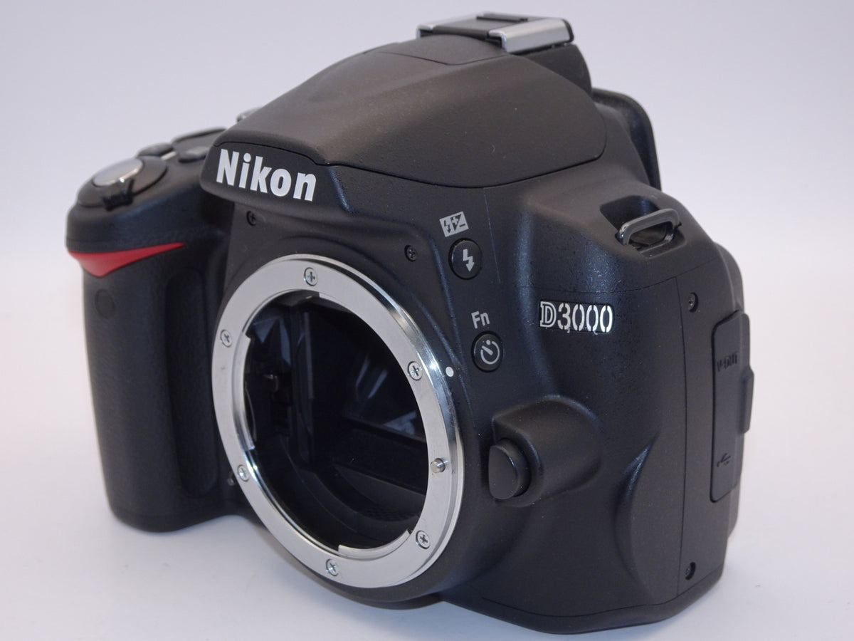 【外観特上級】Nikon デジタル一眼レフカメラ D3000 ボディ