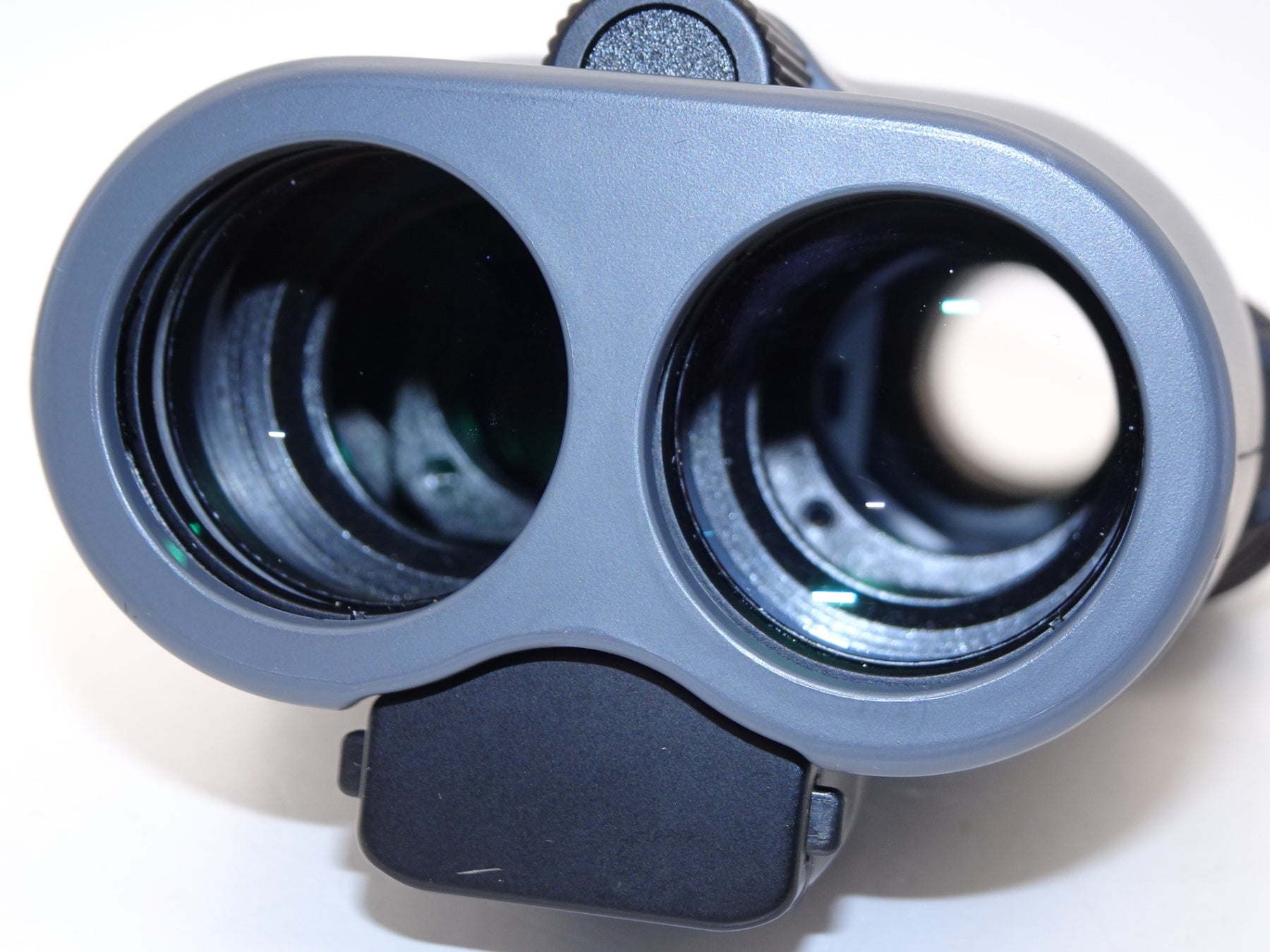 【外観特上級】ビクセン(Vixen) 双眼鏡 アテラ ATERA II H12x30 防振双眼鏡