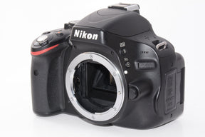 【外観特上級】Nikon デジタル一眼レフカメラ D5100 18-55VR レンズキット