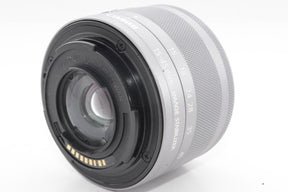 【外観特上級】Canon 標準ズームレンズ EF-M15-45mm F3.5-6.3IS STM(シルバー) ミラーレス一眼対応 EF-M15-45ISSTMSL