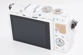 【外観特上級】OLYMPUS PEN E-PL7 ボディ ホワイト ミラーレス一眼