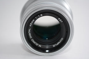 【外観特上級】OLYMPUS 単焦点レンズ M.ZUIKO DIGITAL 45mm F1.8 シルバー