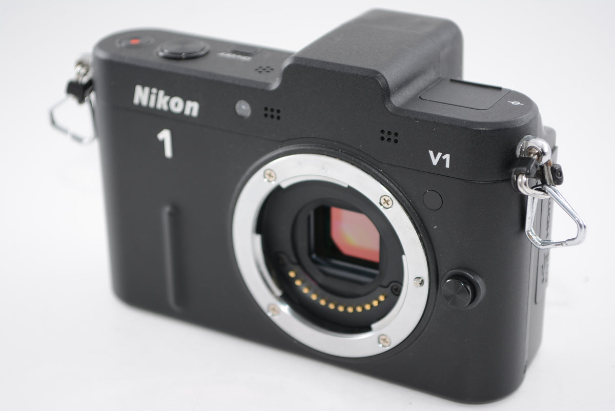 【外観並級】Nikon ミラーレス一眼カメラ Nikon 1  V1 薄型レンズキット ブラック