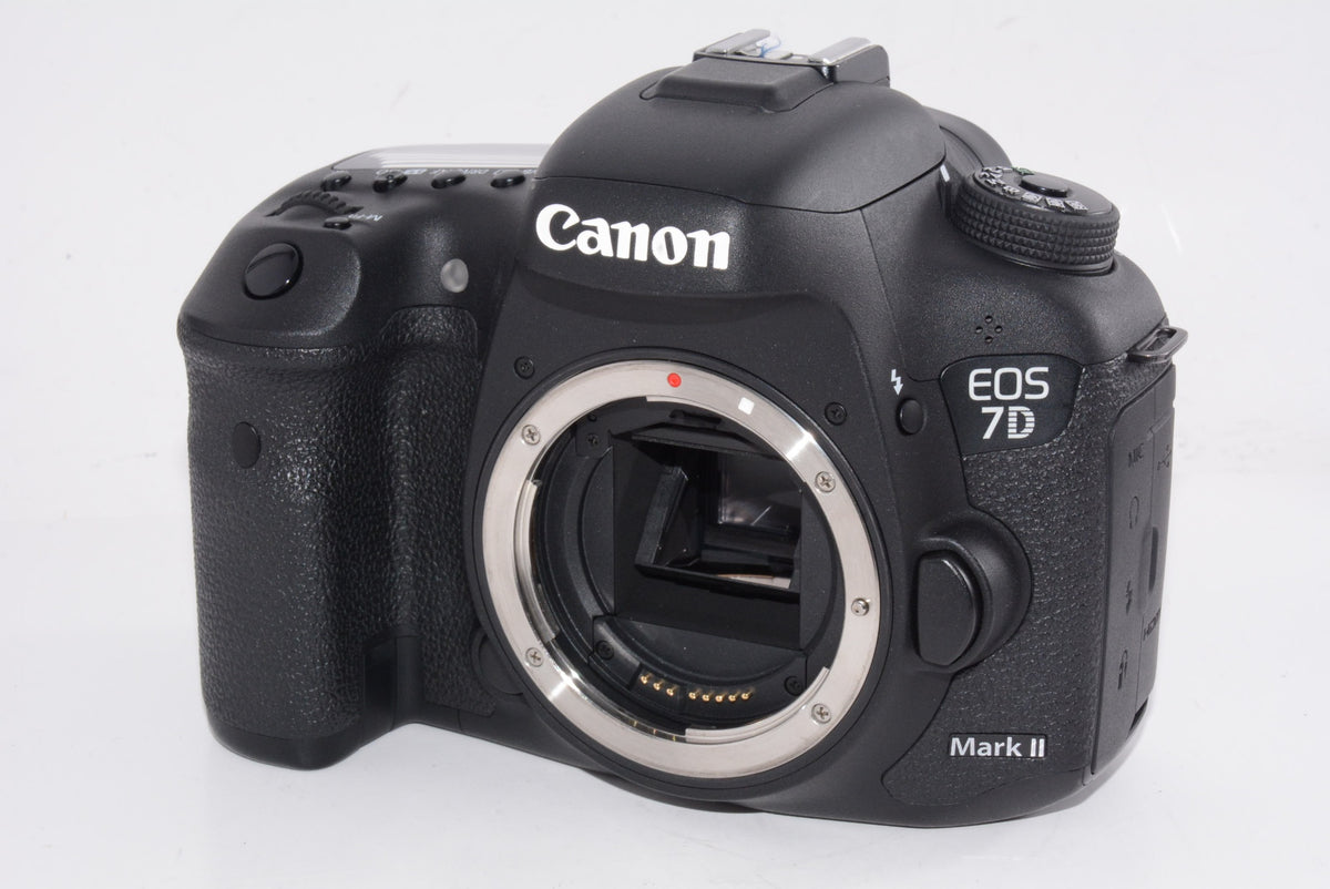 【外観特上級】Canon デジタル一眼レフカメラ EOS 7D Mark IIボディ EOS7DMK2