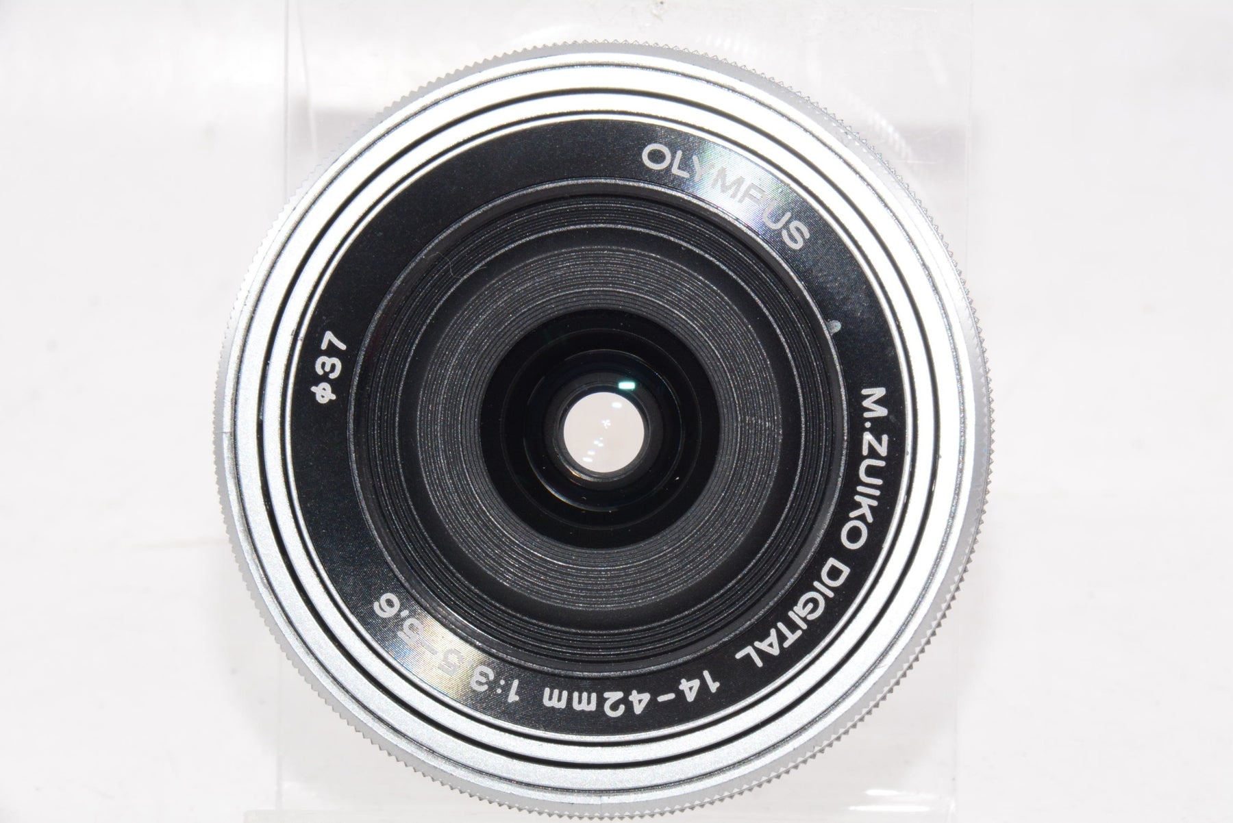 【外観特上級】OLYMPUS M.ZUIKO DIGITAL ED 14-42mm F3.5-5.6 EZ SLV