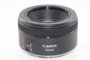 【外観特上級】Canon 単焦点レンズ EF50mm F1.8 STM