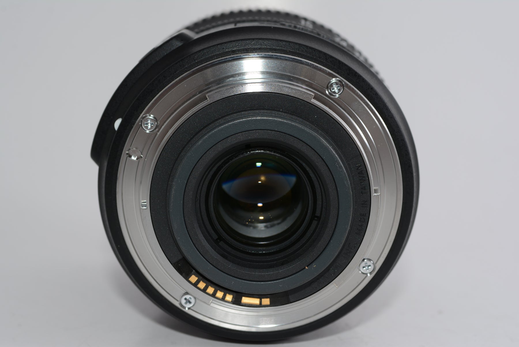 【外観並級】Canon 広角ズームレンズ EF-S15-85mm F3.5-5.6 IS USM APS-C対応