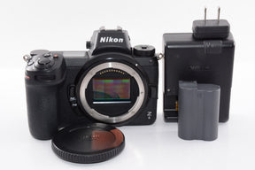 【外観特上級】Nikon ミラーレスカメラ 一眼 Z6 ボディ