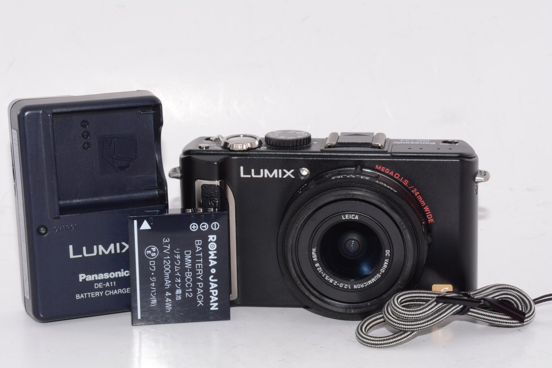 【外観特上級】パナソニック デジタルカメラ LUMIX (ルミックス) LX3 ブラック DMC-LX3-K