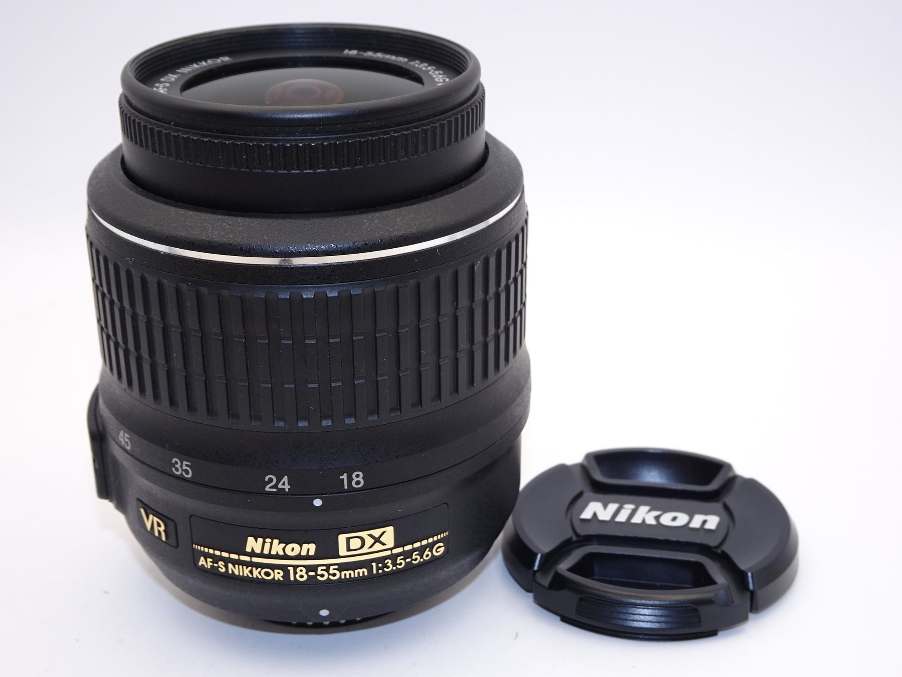 【外観特上級】Nikon 標準ズームレンズ AF-S DX NIKKOR 18-55mm f3.5-5.6G VR