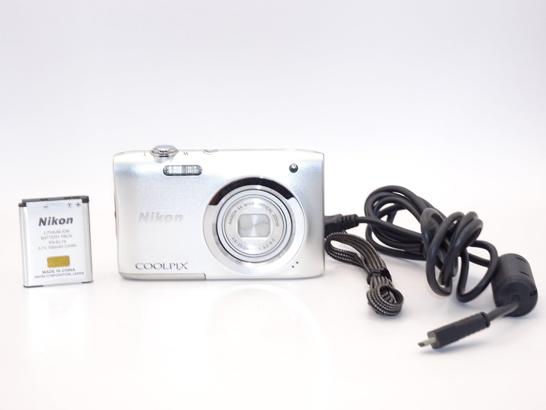 【外観並級】Nikon デジタルカメラ COOLPIX A100 シルバー