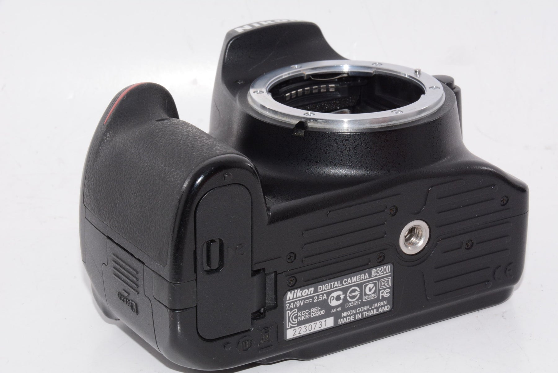 【外観並級】Nikon デジタル一眼レフカメラ D3200 ボディー ブラック D3200BK