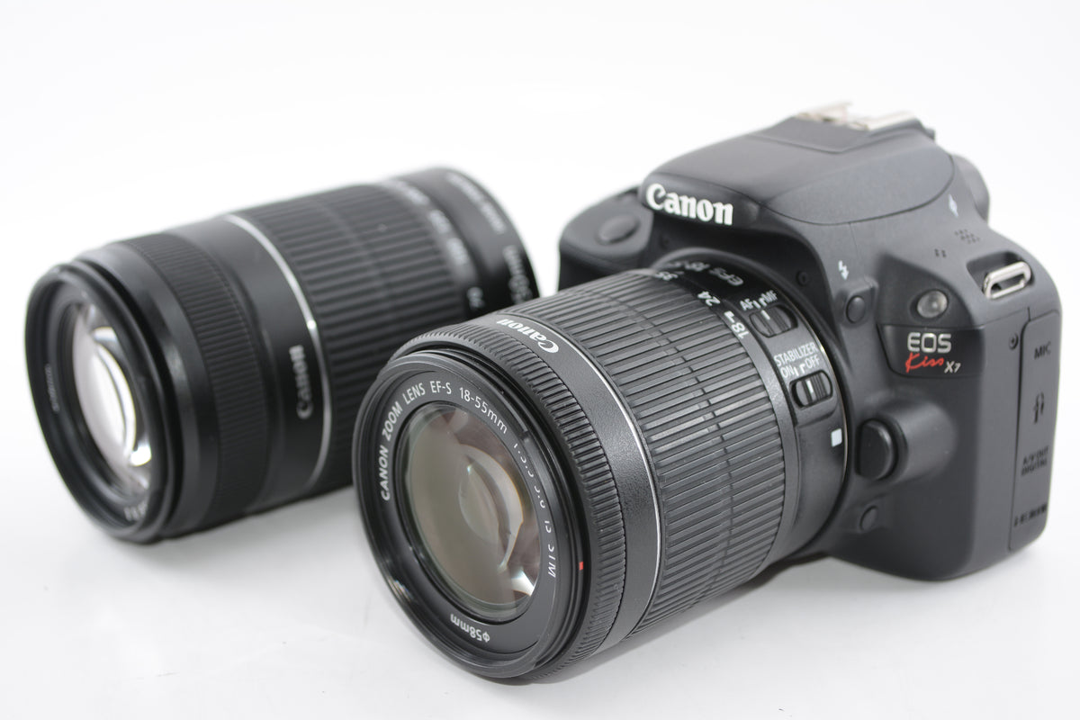 【外観並級】Canon デジタル一眼レフカメラ EOS Kiss X7 ダブルズームキット EF-S18-55ｍｍ/EF-S55-250ｍｍ付属 KISSX7-WKIT
