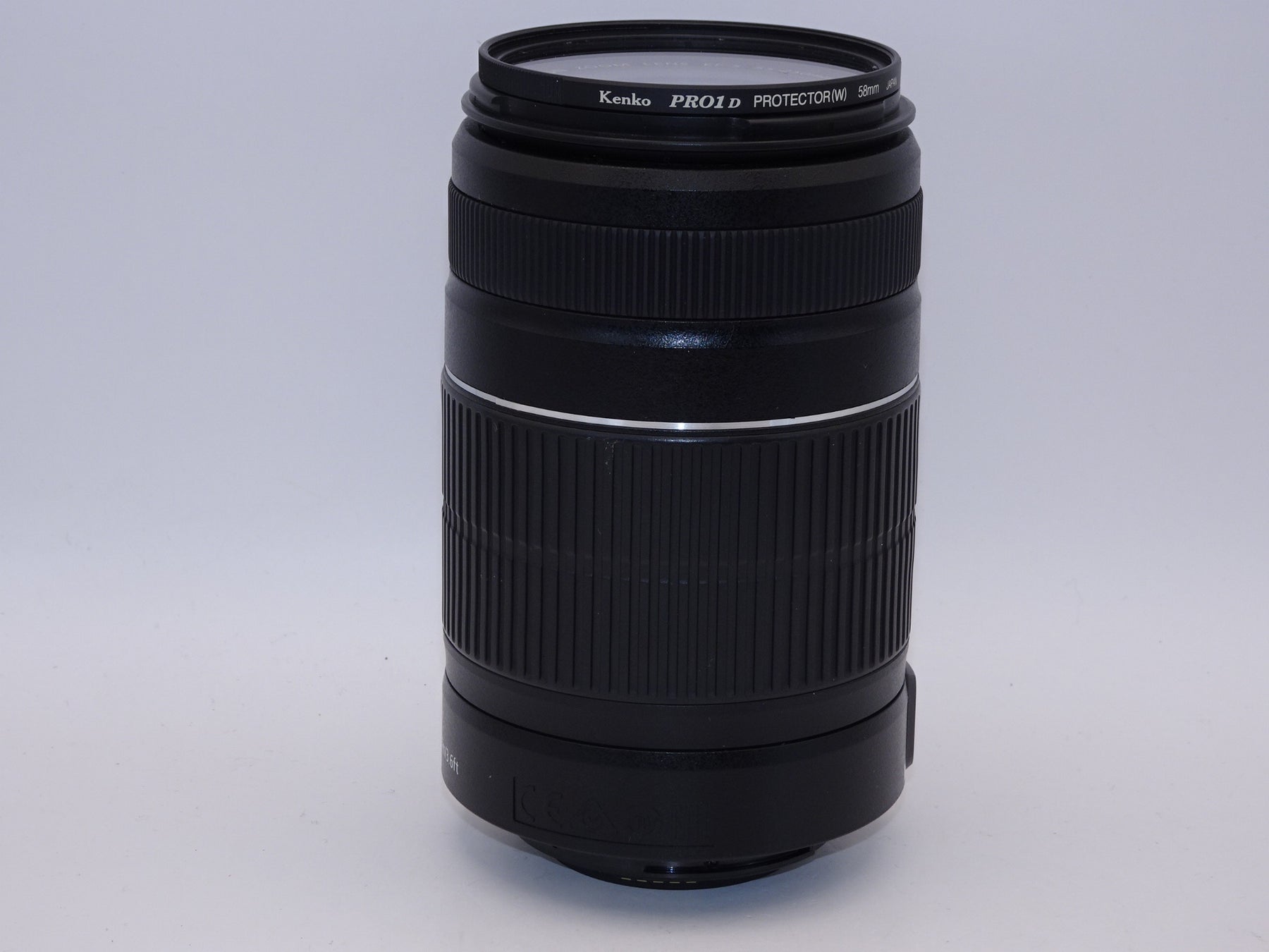 【外観特上級】Canon 望遠ズームレンズ EF-S55-250mm F4-5.6 IS II