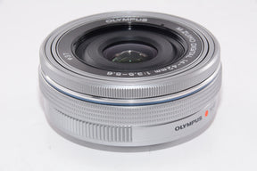 【外観特上級】OLYMPUS M.ZUIKO DIGITAL ED 14-42mm F3.5-5.6 EZ SLV