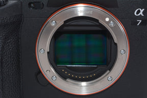 【外観特上級】ソニー フルサイズミラーレス一眼 α7 IV ボディ ILCE-7M4 ブラック α7M4