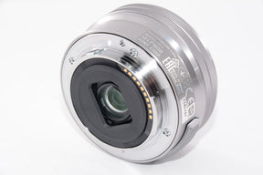 【外観特上級】SONY ミラーレス一眼 α6000 パワーズームレンズキット E PZ 16-50mm F3.5-5.6 OSS ホワイト ILCE-6000L W