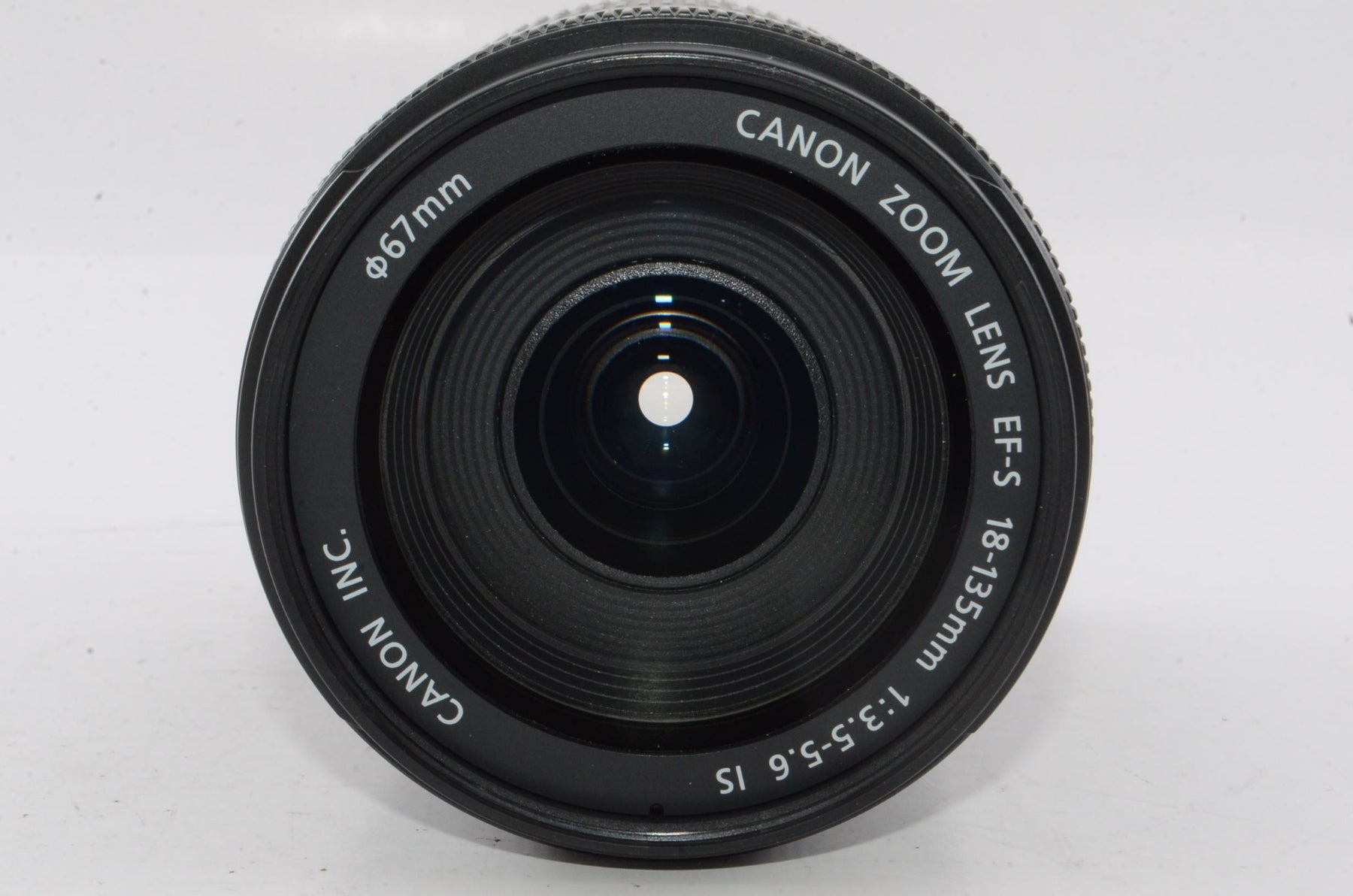 【外観特上級】Canon 標準ズームレンズ EF-S18-135mm F3.5-5.6 IS APS-C対応