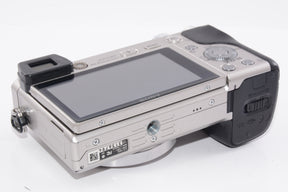 【外観並級】SONY ミラーレス一眼 α6000 ダブルズームレンズキット シルバー ILCE-6000Y S
