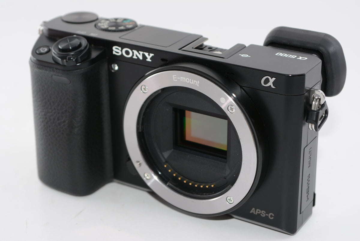 【外観並級】SONY ミラーレス一眼 α6000 パワーズームレンズキット E PZ 16-50mm F3.5-5.6 OSS ブラック ILCE-6000L B