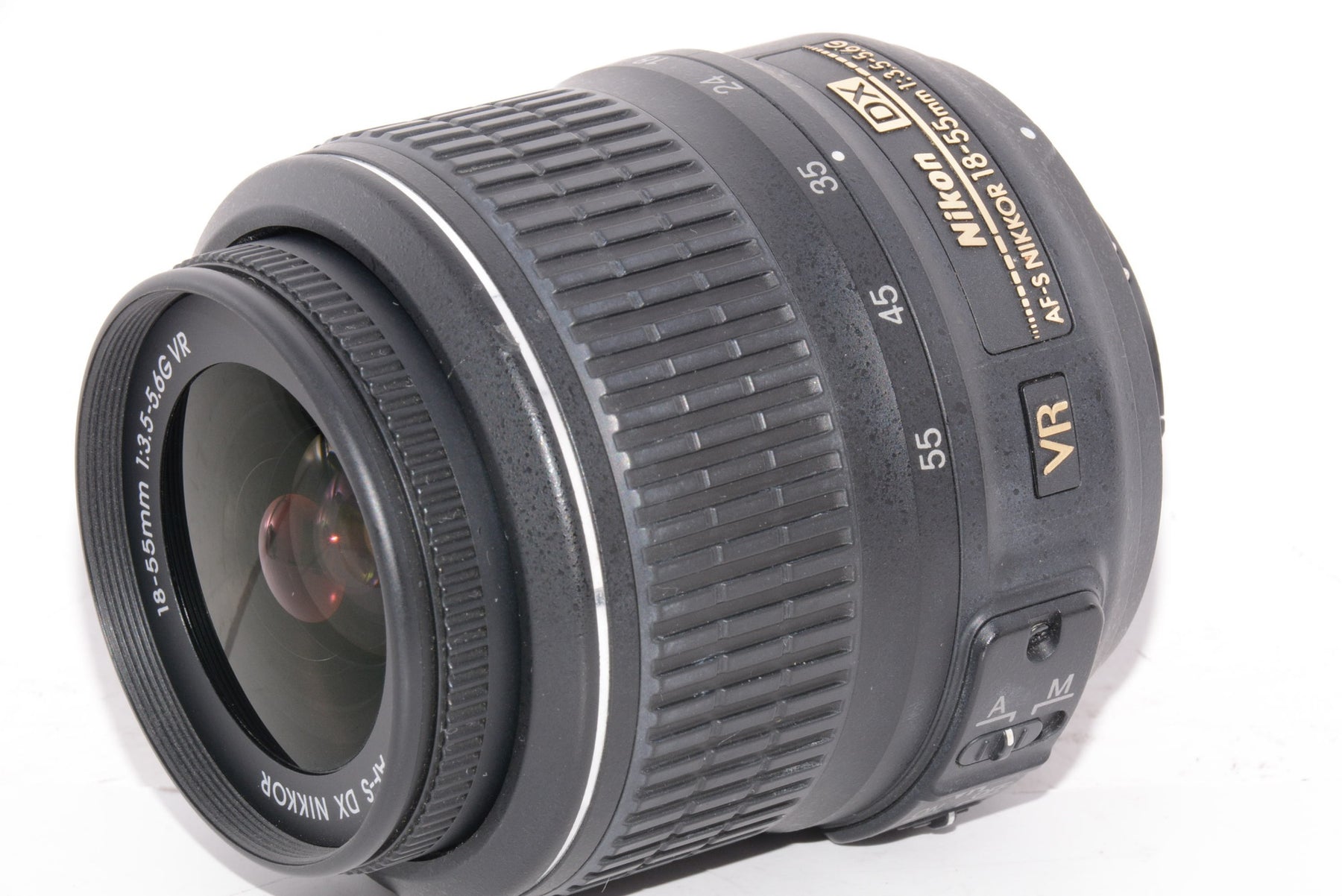 【外観並級】Nikon 標準ズームレンズ AF-S DX NIKKOR 18-55mm f3.5-5.6G VR