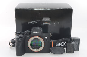 【外観特上級】ソニー フルサイズミラーレス一眼 α7 IV ボディ ILCE-7M4 ブラック α7M4