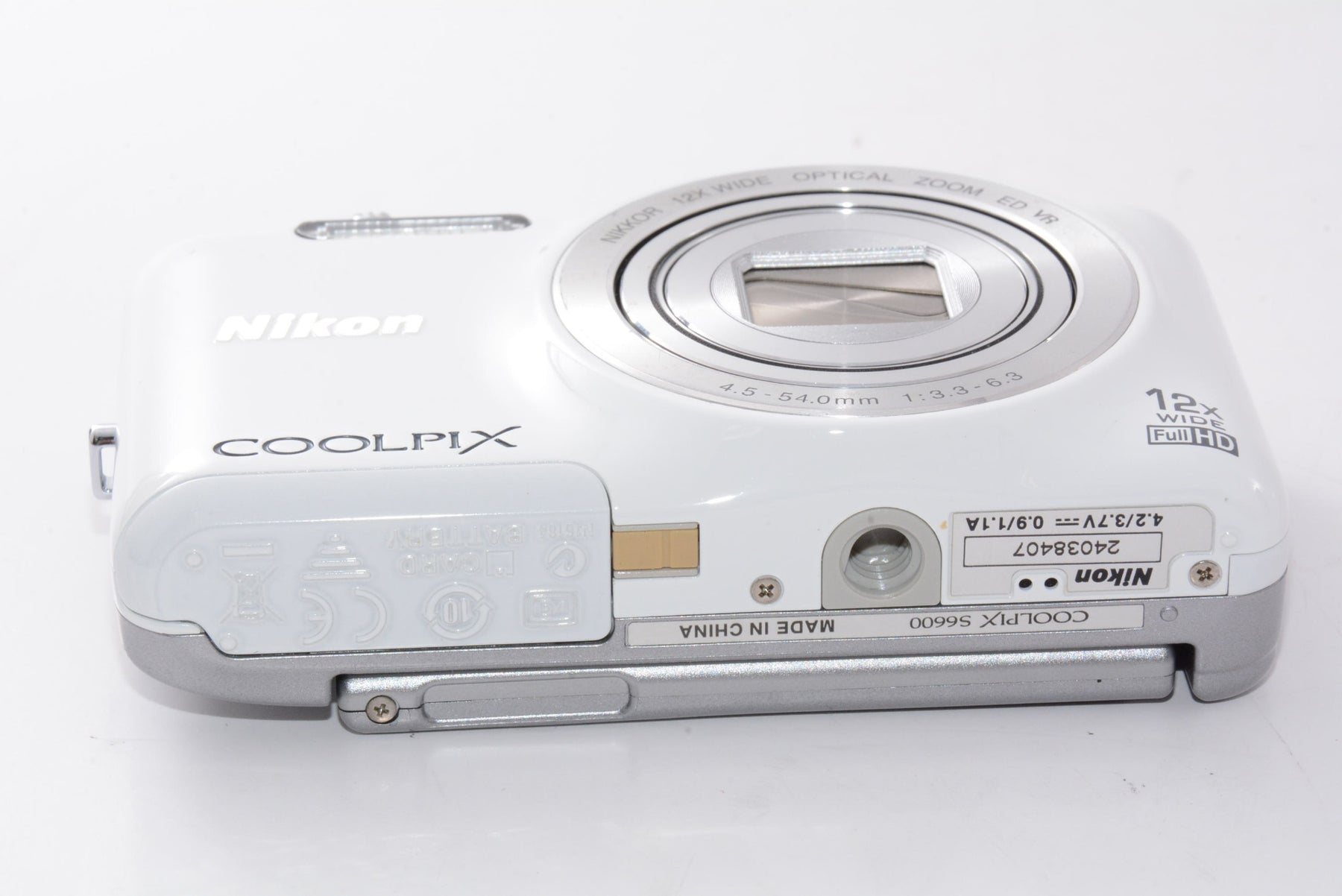 【外観並級】Nikon クールピクス S6600WH ナチュラルホワイト