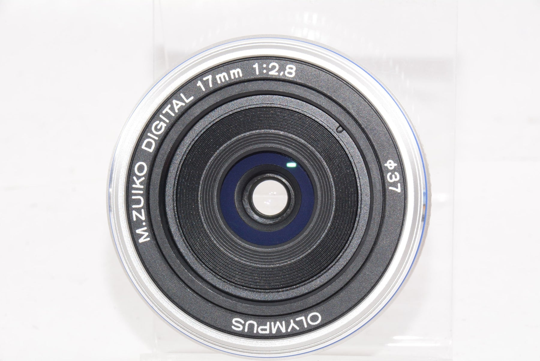 【外観特上級】OLYMPUS パンケーキレンズ M.ZUIKO DIGITAL 17mm F2.8 シルバー