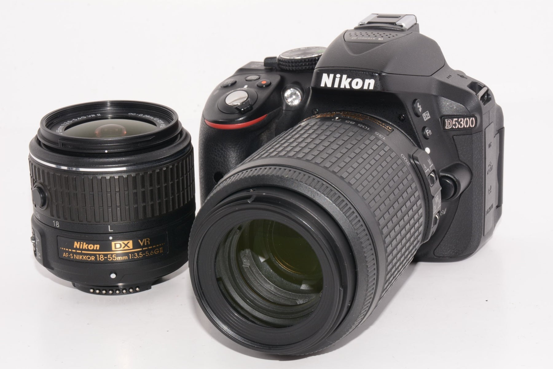 【外観特上級】Nikon デジタル一眼レフカメラ D5300 ダブルズームキット2 ブラック