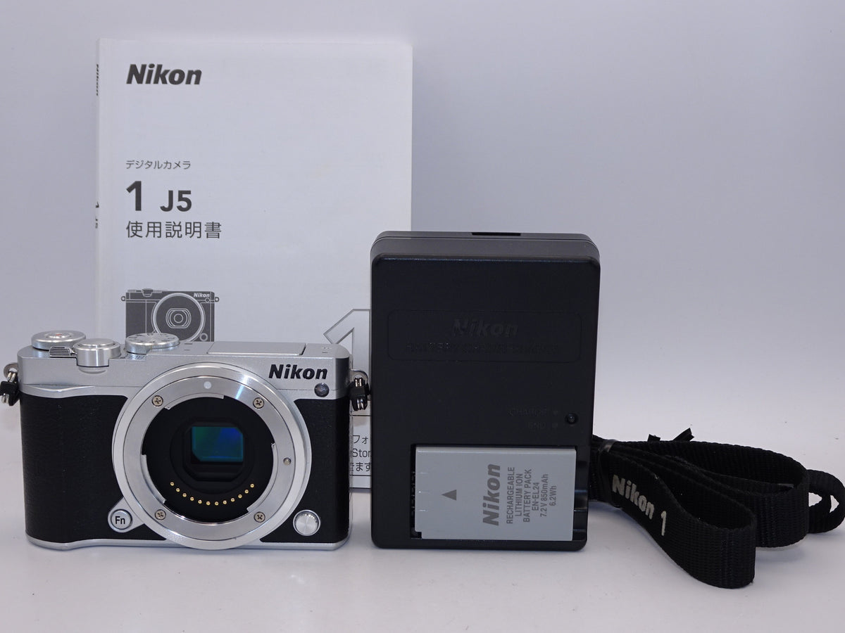 【外観並級】Nikon ミラーレス一眼 Nikon1 J5 ボディ