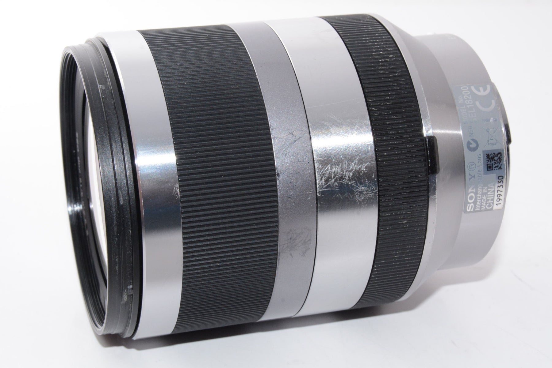 【外観並級】ソニー SONY 高倍率ズームレンズ E 18-200mm F3.5-6.3 OSS SEL18200