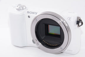 【外観特上級】ソニー SONY ミラーレス一眼 α5100 パワーズームレンズキット E PZ 16-50mm F3.5-5.6 OSS付属 ホワイト ILCE-5100L-W