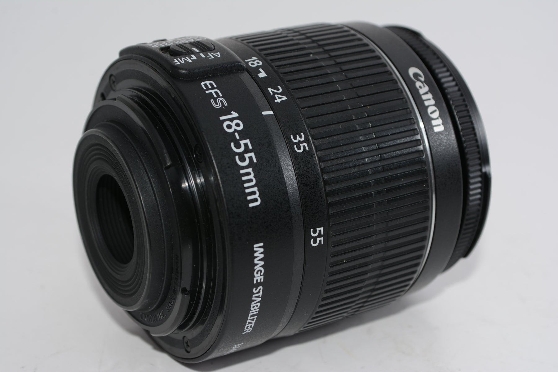 【外観並級】Canon 標準ズームレンズ EF-S18-55mm F3.5-.5.6 IS II