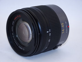 【外観特上級】Panasonic LUMIX G VARIO 14-45mm F3.5-5.6 ASPH MEGA O.I.S.