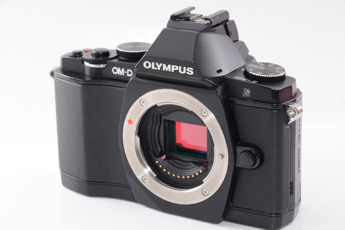 【外観並級】OLYMPUS ミラーレス一眼 OM-D E-M5 ボディ ブラック