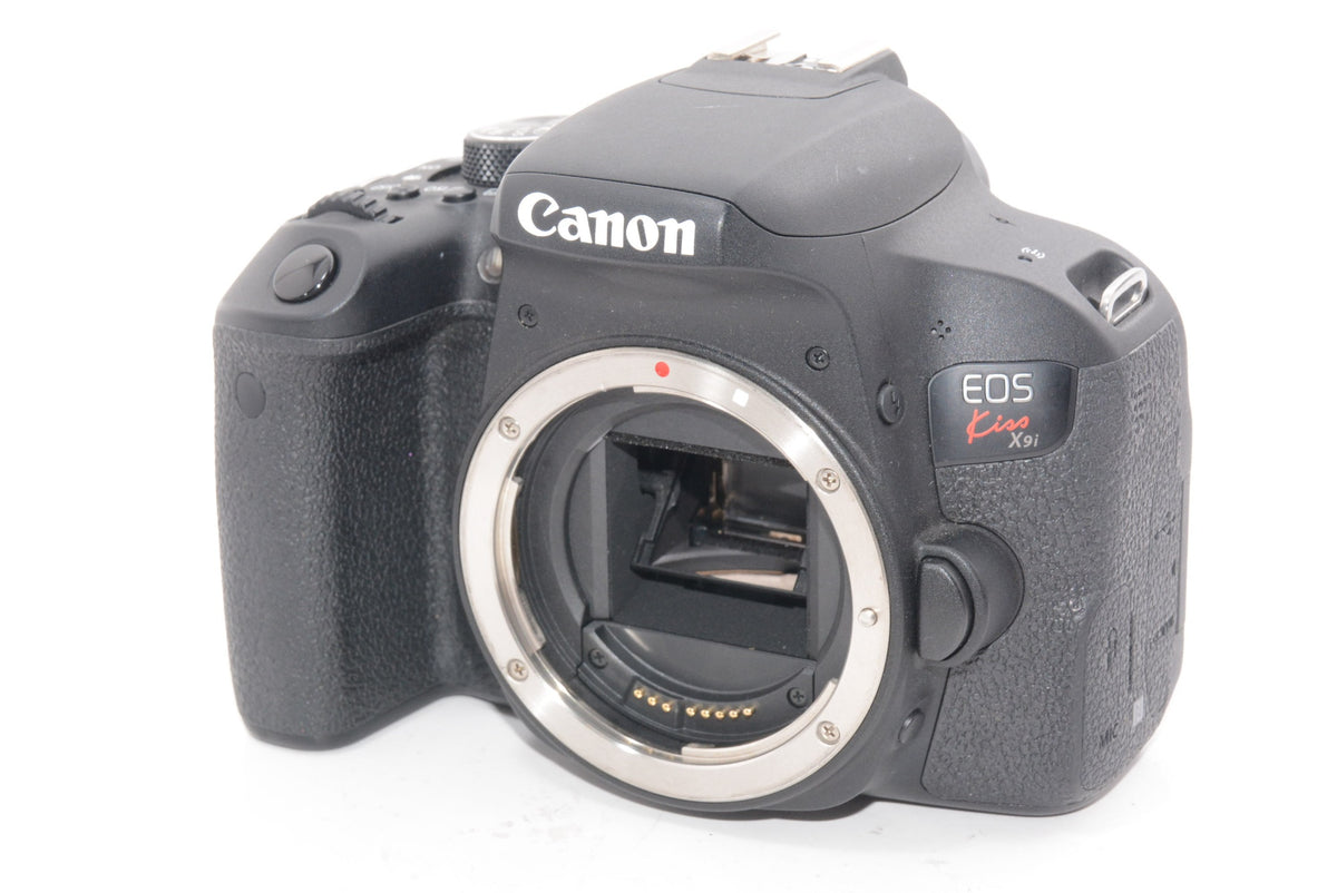 【外観特上級】Canon デジタル一眼レフカメラ EOS Kiss X9i 高倍率ズームキット EOSKISSX9I-18135ISULK