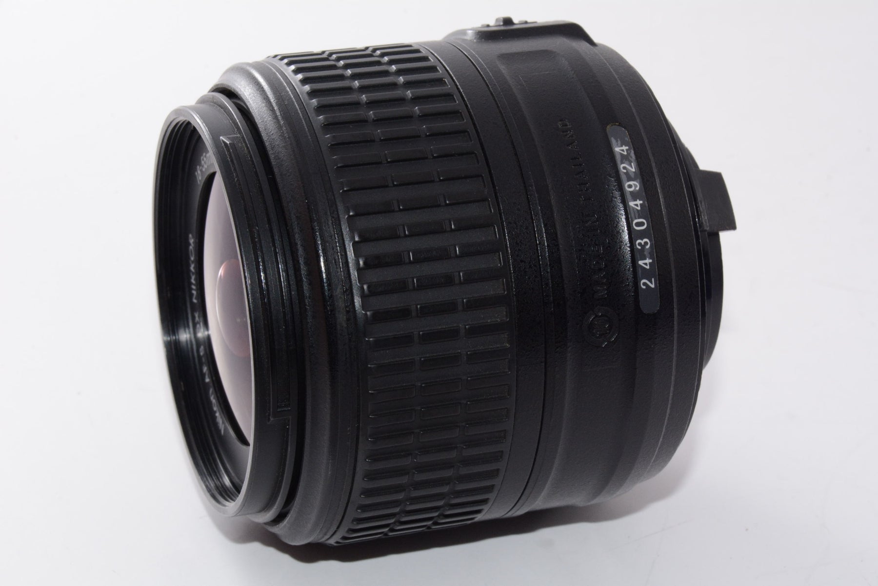 【外観並級】Nikon 標準ズームレンズ AF-S DX NIKKOR 18-55mm f/3.5-5.6G VR II